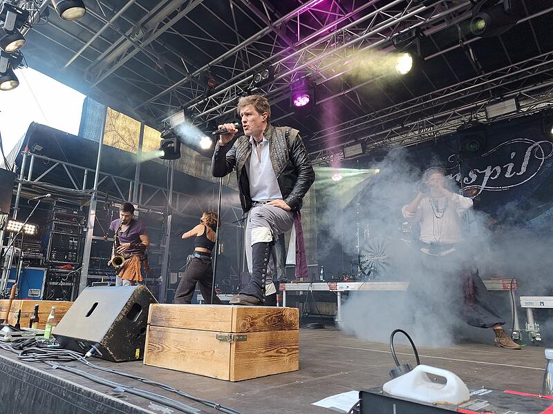Schlosshoffestival 2024 FreitagSchlosshof Festival 2024 Freitag