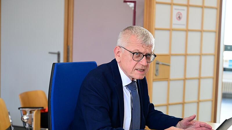 Der psychiatrische Sachverst&auml;ndige Prof. Dr. Hans-Peter Volz aus W&uuml;rzburg soll ein Gutachten erstatten.