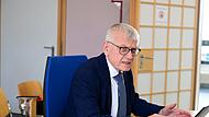 Amtsgericht Bamberg Stalking Drohbriefe Belästigung Der psychiatrische Sachverständige Prof. Dr. Hans-Peter Volz aus Würzburg soll ein Gutachten erstatten.