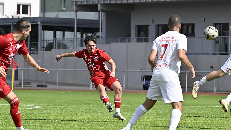 Max Lanzendörfer (hier im Heimspiel gegen Vatanspor Aschaffenburg) traf in Aubstadt bereits zum fünften Mal in der laufenden Saison. Als "Sechser" wohlgemerkt. Max Lanzendörfer (hier im Heimspiel gegen Vatanspor Aschaffenburg) traf in Aubstadt bereits zum fünften Mal in der laufenden Saison. Als "Sechser" wohlgemerkt.