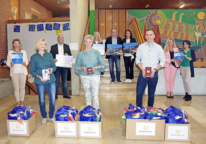 Große Freude an der Grundschule „Am grünen Band“ Ludwigsstadt. Hier erfolgte kürzlich der Startschuss des Nachhilfeprojekts „Rotary hilft nach“.