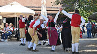 Die Fränkischen Volkstanzgruppe aus Kitzingen tanzt beim Weinfest in Ebermannstadt.Forchheim & Fränkische Schweiz Die Fränkischen Volkstanzgruppe aus Kitzingen tanzt beim Weinfest in Ebermannstadt.