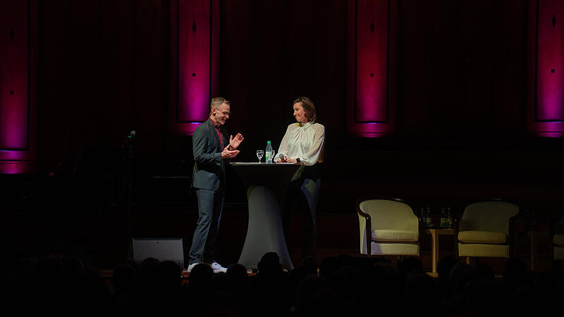 Intendant Alexander Steinbeis und Dorothee B&auml;r. Die Forschungsministerin ist auch Kuratoriumsvorsitzende des Kissinger Sommers.