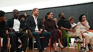 Harry und Meghan zeigen sich erstmals seit Rückkehr Harry und Meghan zeigen sich erstmals seit Rückkehr