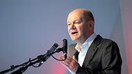 Bundeskanzler Olaf Scholz hat Iran und Israel zu einer Deeskalation in Nahost aufgerufen.