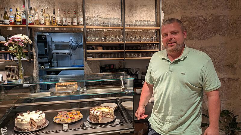 Andreas Luthardt im Café Stamm