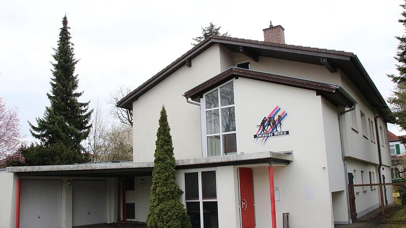 Bis vor knapp zwei Jahren befand sich hier die traditionsreiche Tanzschule Weinberg. Nun wird bald der Hospizverein Coburg einziehen.