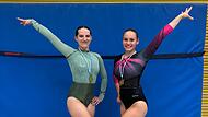 Vanessa Hinzer (links) und Victoria Reuß gewannen Gold beziehungsweise Bronze bei den Bayerischen Mehrkampf-Meisterschaften.