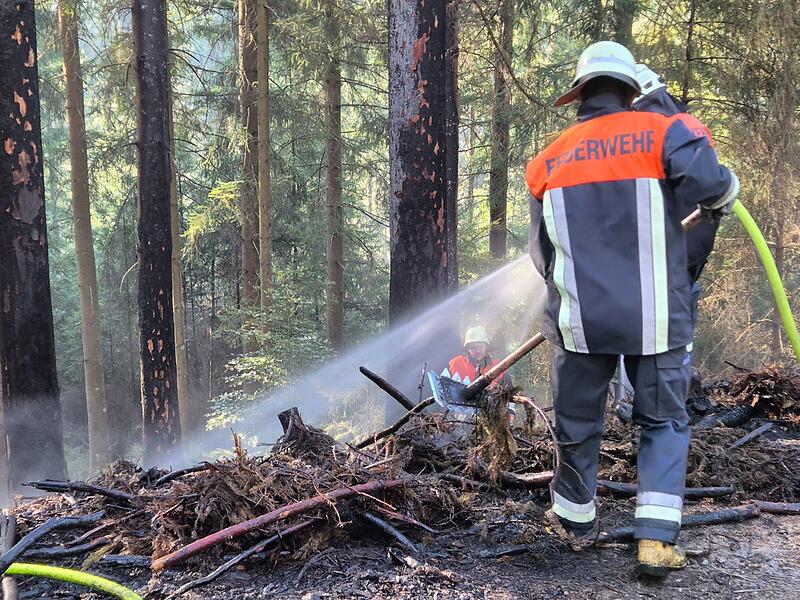 Waldbrand Gifting-Geschwend 2024Waldbrand Gifting-Geschwend 2024 Waldbrand Gifting-Geschwend 2024Waldbrand Gifting-Geschwend 2024