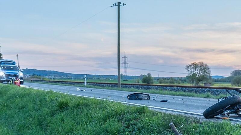 Muggendorf: 19-Jähriger stirbt bei Motorradunfall Muggendorf: 19-Jähriger stirbt bei Motorradunfall