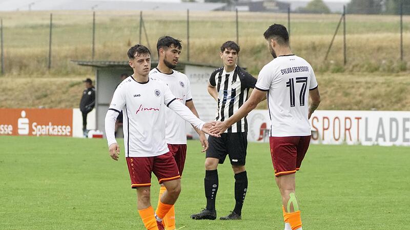 Die Vorbereitung für den SC Sylvia Ebersdorf lief gut, wie hier beim beim 9:0-Test gegen den FC Burgkunstadt. Was die Saison betrifft, so will Trainer Jakob Engelmann dieses Ergebnis nicht überbewerten.