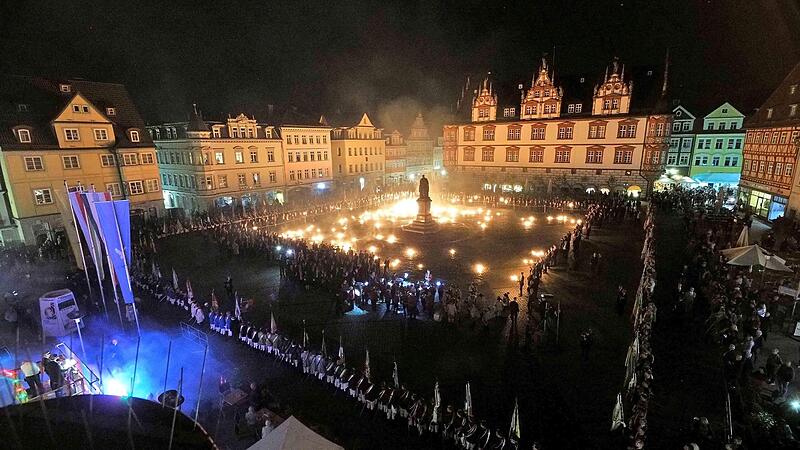 Fackelzug und Feierstunde sind zwei umstrittene Programmpunkte w&auml;hrend des allj&auml;hrlichen Pfingstkongresses des Coburger Convents in Coburg.