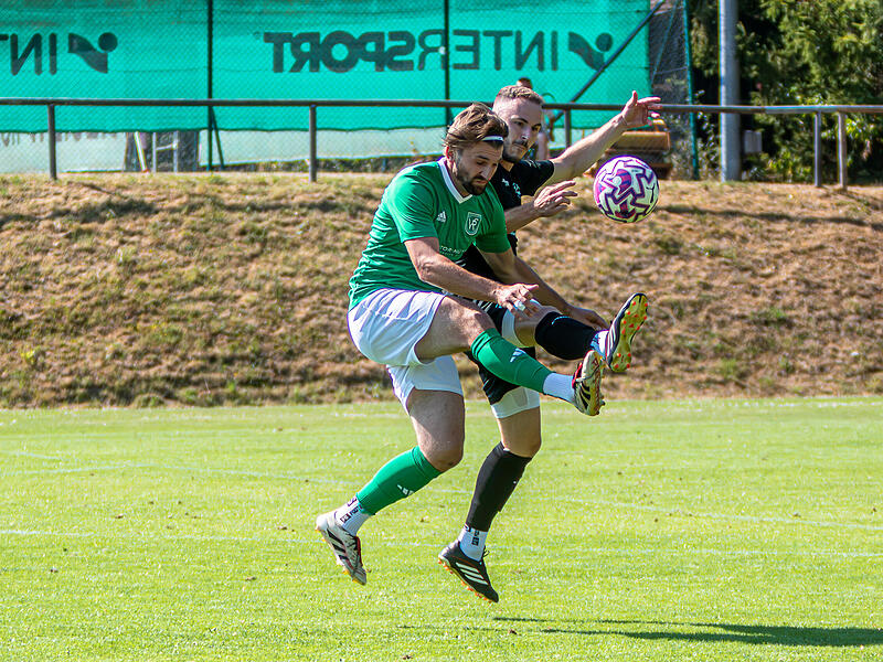 Fu&szlig;ball-Bezirksliga Ost