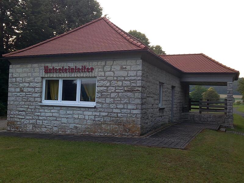 Hinter dem ehemaligen Bahnhof von Unterleinleiter soll der sch&ouml;nste und modernste Reisemobilstellplatz der Fr&auml;nkischen Schweiz entstehen.Forchheim & Fr&auml;nkische Schweiz
