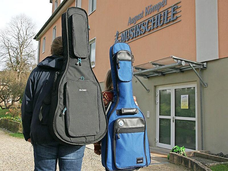 Die August-K&ouml;mpel-Musikschule in Bad Br&uuml;ckenau steckt in der Krise. Das bezieht sich sowohl auf die Finanzen, als auch auf die F&uuml;hrungsebene.