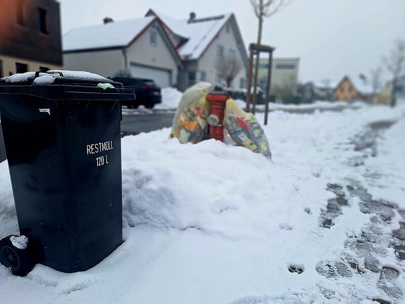 Im Landkreis Bamberg werden die Restm&uuml;lltonnen und die gelben S&auml;cke wegen der Witterung zu einem anderen Zeitpunkt abgeholt.