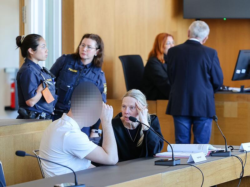 Prozess wegen schweren sexuellen Missbrauchs Prozess wegen schweren sexuellen Missbrauchs