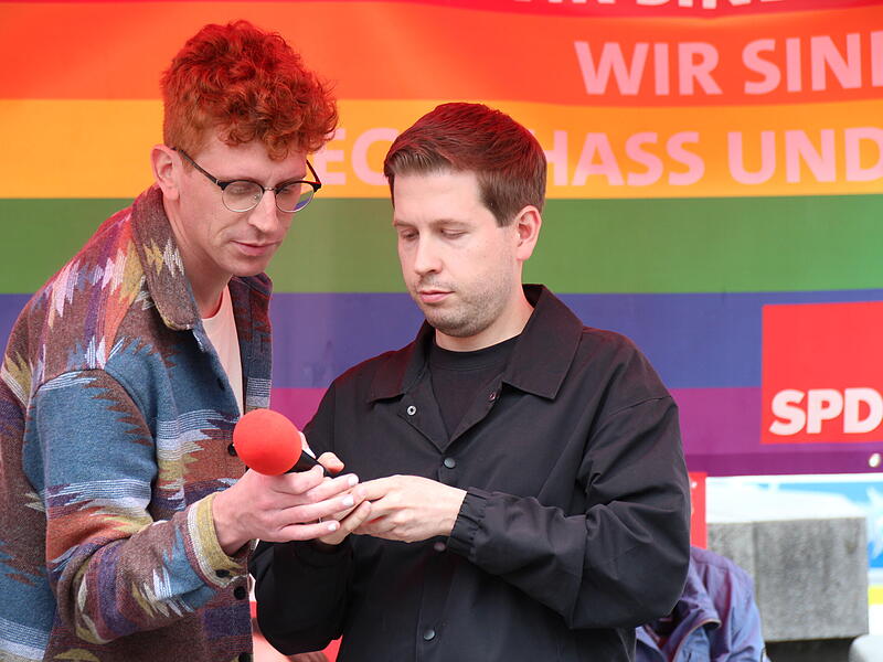 AfD und D&ouml;nerpreis: SPD-Generalsekret&auml;r Kevin K&uuml;hnert in Coburg vor Europawahl