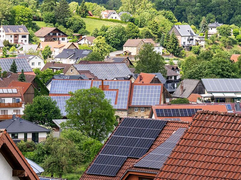 Solaranlagen auf D&auml;chern.