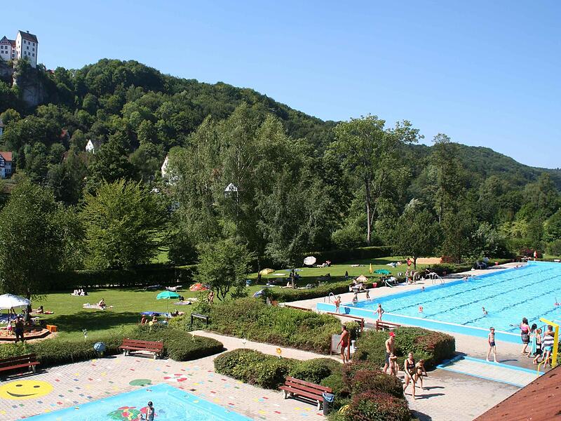 Freibad EgloffsteinForchheim & Fr&auml;nkische Schweiz