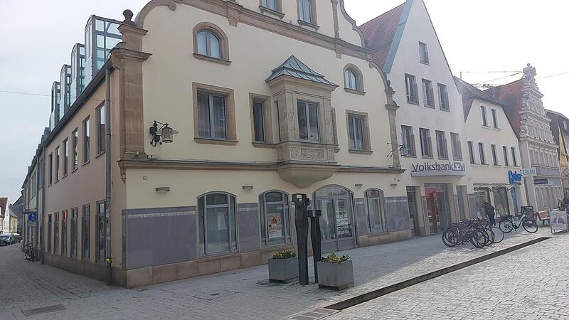 Die Stadt Forchheim kauft das historische Geb&auml;ude in der Hauptstra&szlig;e 39 von der VR Bank Bamberg-Forchheim.