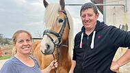 Lisa und Andreas Hock wollen ihre Leidenschaft für Haflinger im Rahmen einer großen Fohlenschau in Höchstadt mit buntem Familienprogramm am Sonntag mit vielen Besuchern auf ihrem Haflingerhof teilen. Lisa und Andreas Hock wollen ihre Leidenschaft für Haflinger im Rahmen einer großen Fohlenschau in Höchstadt mit buntem Familienprogramm am Sonntag mit vielen Besuchern auf ihrem Haflingerhof teilen.