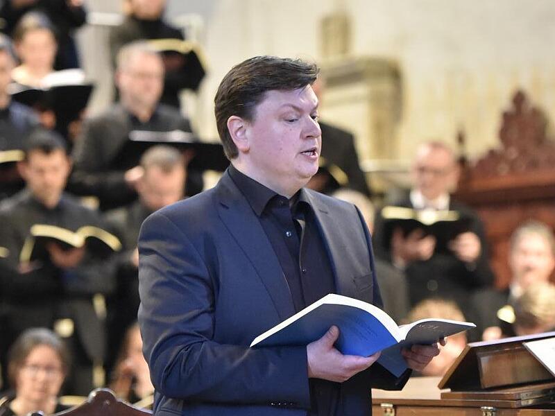 Pfarrer Peter Hohlweg aus Königsberg beeindruckte mit seinen Bassarien.