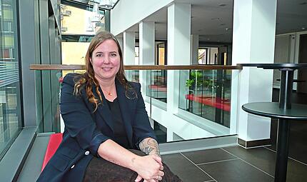 Julia V&ouml;lker k&uuml;mmert sich seit 2022 als Kreiskulturreferentin darum, attraktive Veranstaltungen nach Kronach zu holen.Popp