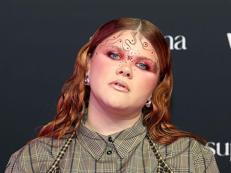 Sängerin Loi Sängerin Loi