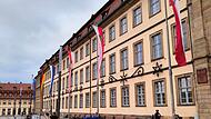 Das Bamberger Rathaus steht auch 2022 wegen der  Boni-Affäre im Fokus.