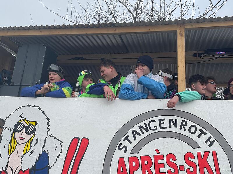 Faschingsumzug StangenrothFaschingsumzug Stangenroth