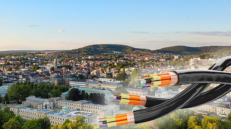 Ob die Stadtwerke ihr Glasfaserprojekt verwirklichen können ist unklar. In den nächsten Monaten soll eine Entscheidung fallen. Ob die Stadtwerke ihr Glasfaserprojekt verwirklichen können ist unklar. In den nächsten Monaten soll eine Entscheidung fallen.