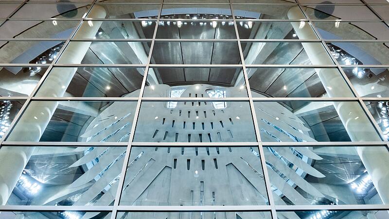 Bundesadler - Plenarsaal des Bundestags Bundesadler - Plenarsaal des Bundestags