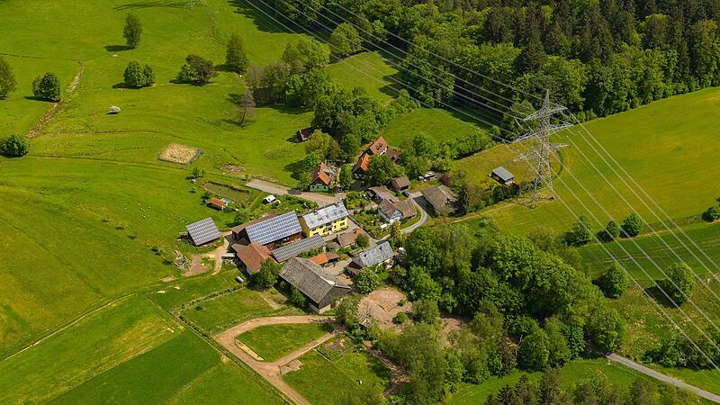Im Mitwitzer Ortsteil H&auml;usles (Foto) sollen vier weitere Ferienh&auml;user aus Holz gebaut werden.