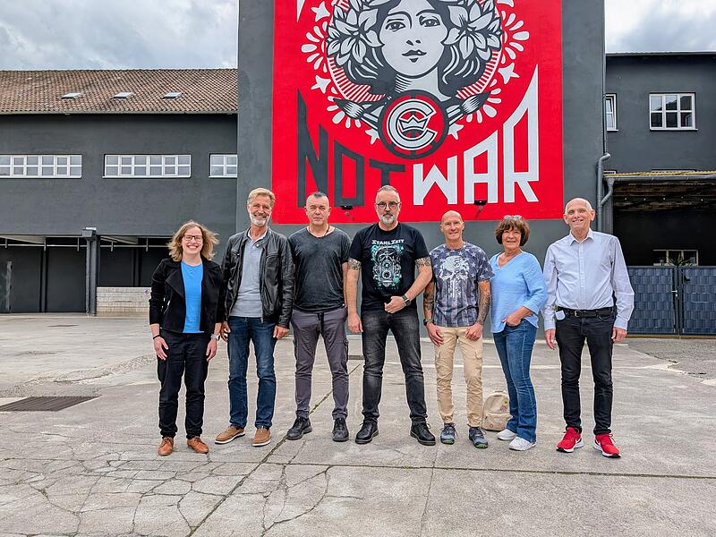 Pressekonferenz mit Stahlzeit