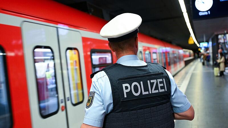 Bundespolizei am Münchner Hauptbhanhof Bundespolizei am Münchner Hauptbhanhof