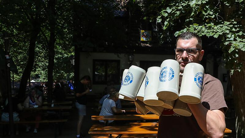 Christian Lucius bedient seit 1998 auf dem Annafest &ndash; heuer ist er am Neder-Keller aktiv.Forchheim & Fr&auml;nkische Schweiz