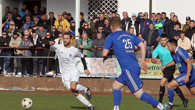 Eine stattliche Kulisse wird abermals erwartet, wenn sich der TSV Hirschaid um Spielertrainer Daniel Sch&auml;ffler (l.) am Freitagabend mit einem Heimsieg gegen die DJK Teuchatz zum Kreisligameister kr&ouml;nen kann.