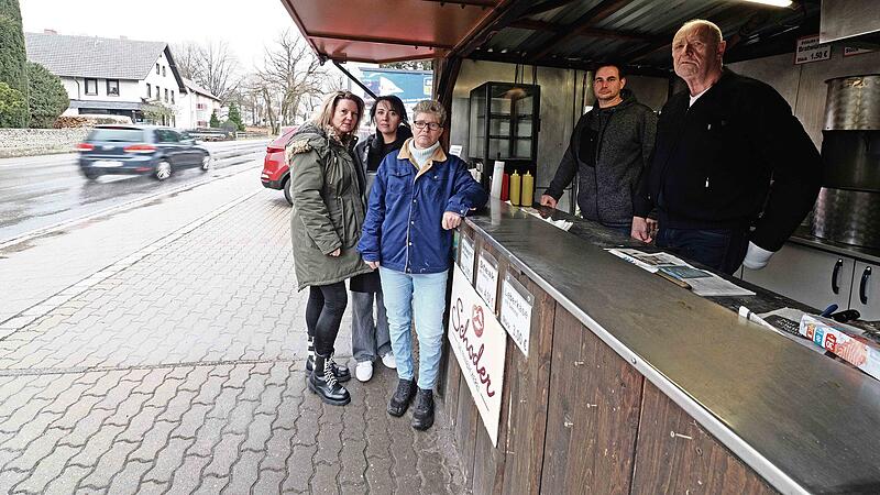 Parkverbot in Weidach: Sorge um die Bratwurstbude