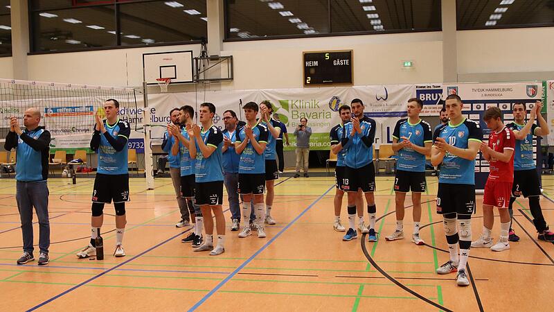 Raus mit Applaus: Die Hammelburg Volleys verabschieden sich von ihren Fans, aber auch aus der 2. Bundesliga.