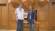 Wilhelm Fischer spielt Popsongs auf der Orgel