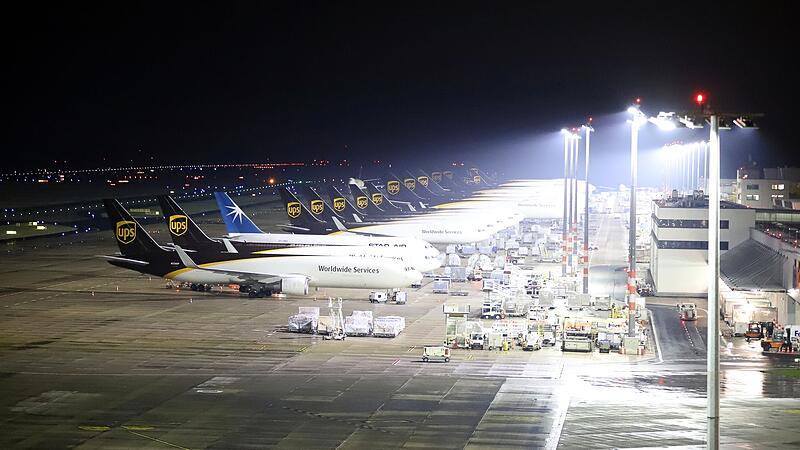 Blitzeis legt Flugbetrieb in K&ouml;ln/Bonn f&uuml;r 45 Minuten lahm