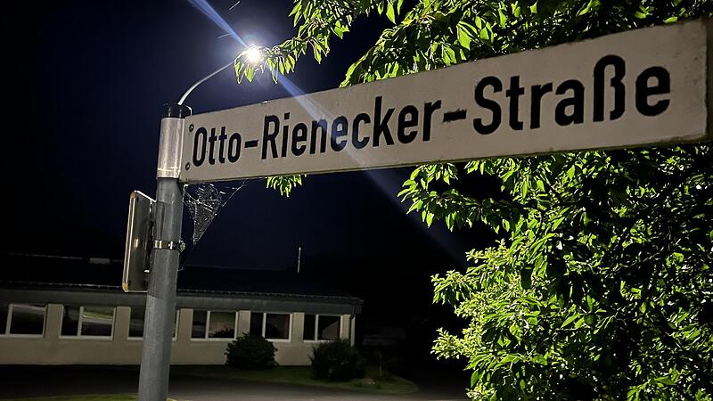 Eine Otto-Rienecker-Stra&szlig;e im Andenken an einen fr&uuml;heren B&uuml;rgermeister gibt es in Oberleichtersbach bereits. Nun kommt eine Dieter-Muth-Stra&szlig;e hinzu. Die Namensfindung f&uuml;r das Baugebiet Eller V sorgte im Gemeinderat f&uuml;r reichlich Z&uuml;ndstoff.
