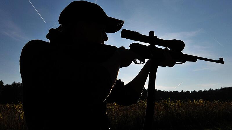 In Frankreich, aber auch in Deutschland ist die Jagd teils heftig umstritten.