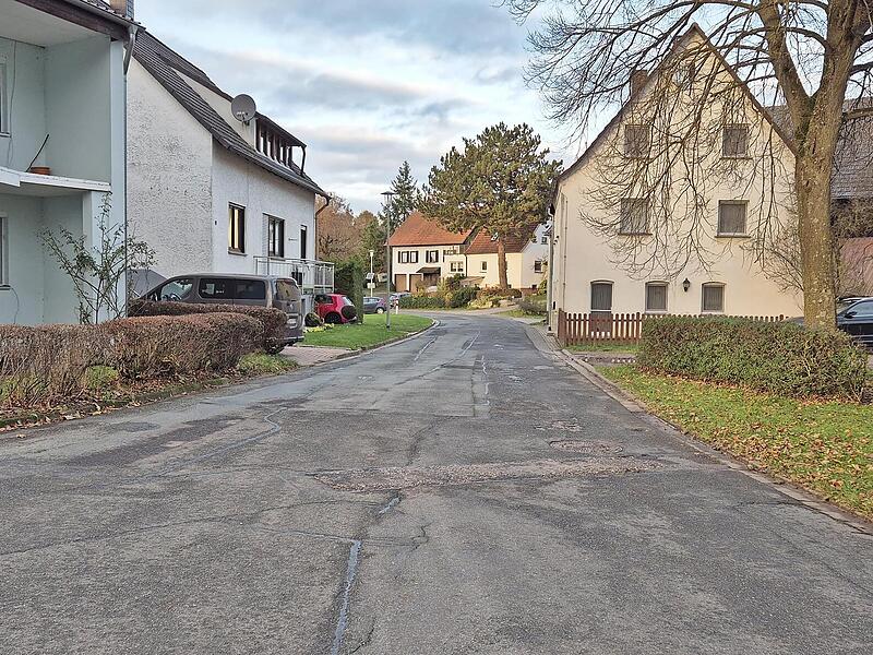 Der Kanal und die Wasserversorgung sowie die Ortsdurchfahrt in Stadel wird neu gemacht.