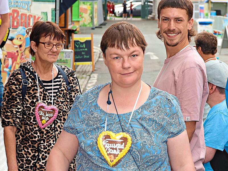 &Uuml;berrascht wurden die G&auml;ste mit Lebkuchenherzen.
