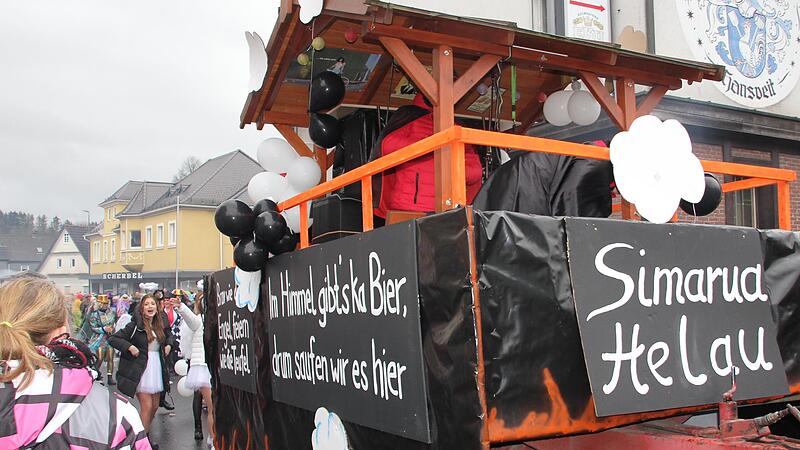 Der Wagen der Simarua stand unter Dampf. Der Wagen der Simarua stand unter Dampf.
