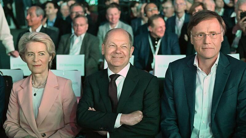 Spatenstich f&uuml;r Smart Power Fab von Infineon in Dresden