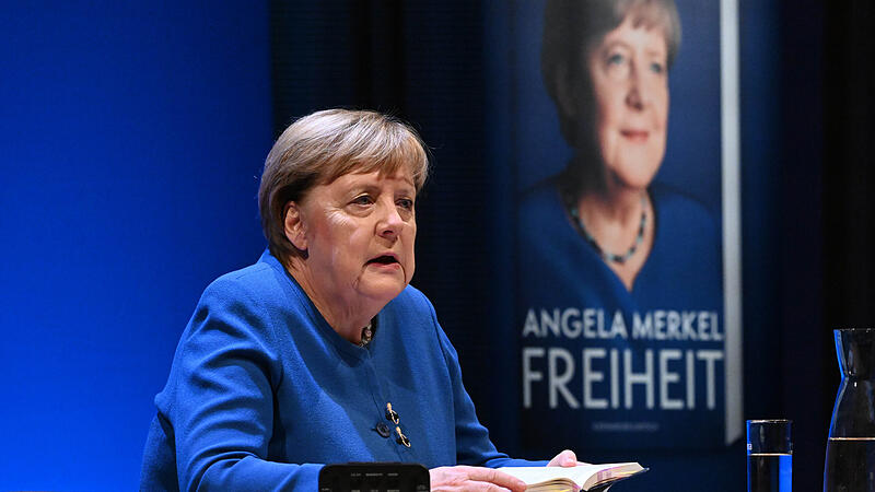 Ex-Bundeskanzlerin Angela Merkel liest aus ihren Memoiren Ex-Bundeskanzlerin Angela Merkel liest aus ihren Memoiren