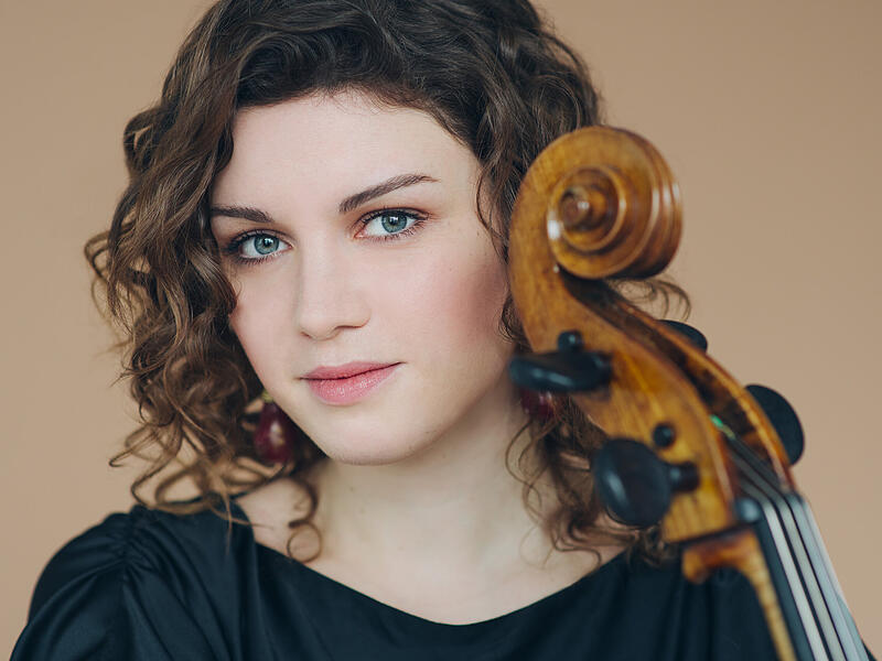 Julia Hagen bei den Bamberger Symphonikern